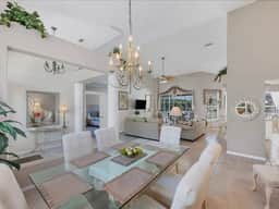 Gulf Coast Getaway - Image 5