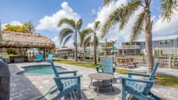 Lemon Bay Getaway - Image 4