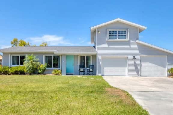 Lemon Bay Getaway - Image 1