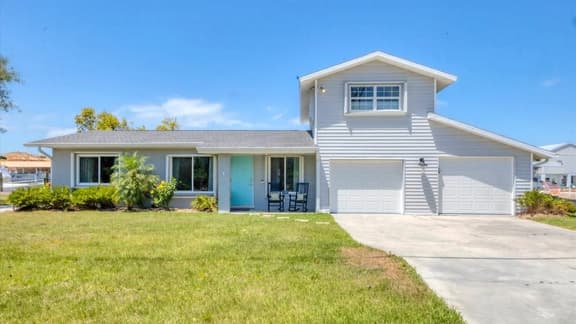 Lemon Bay Getaway - Image 1